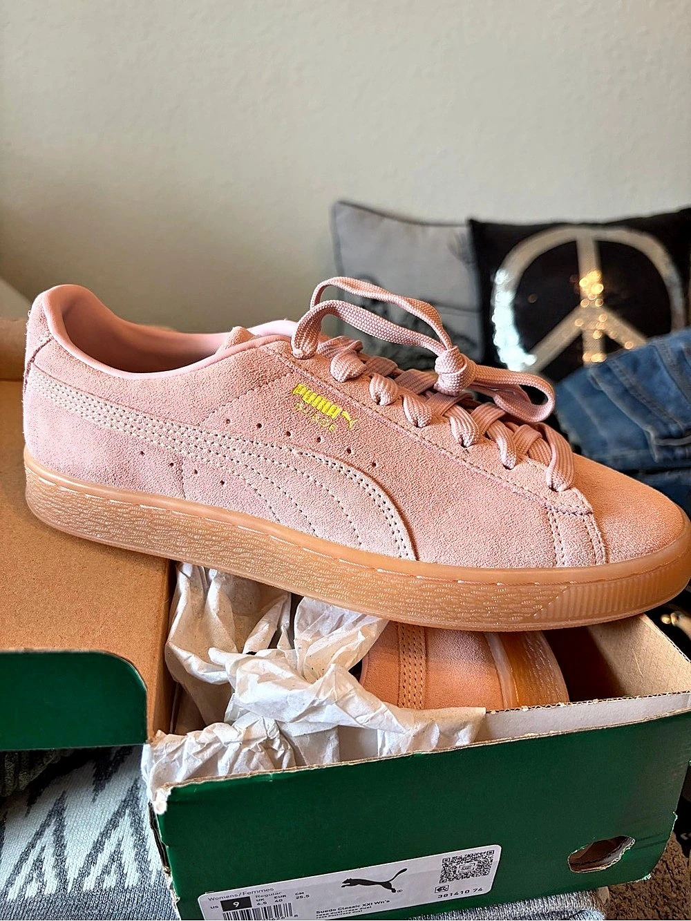 PUMA NEW Suede Classic XXI Womens Sneakers Size 9 Rose Dust Pink Shoes NIB